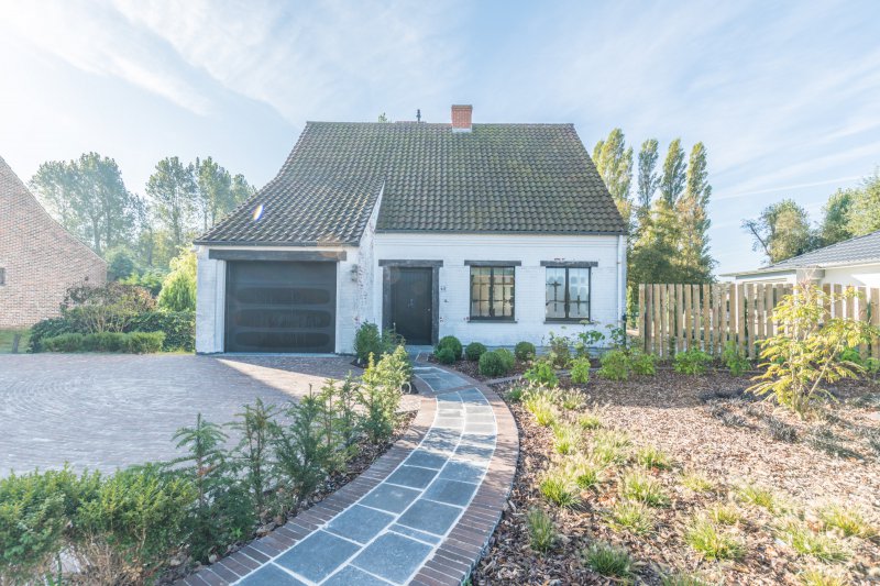 Huis Te Koop In Strandlaan 65, Sint-Idesbald (Koksijde) | Habitat